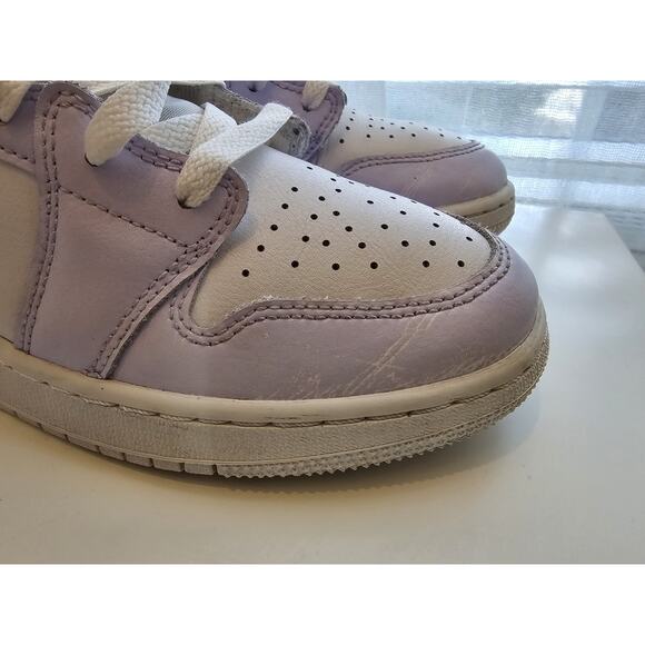 Nike Air Jordan 1 Mid GS 5Y White Lilac Purple Women 6.5 Youth Sneakers - Picture 7 of 9